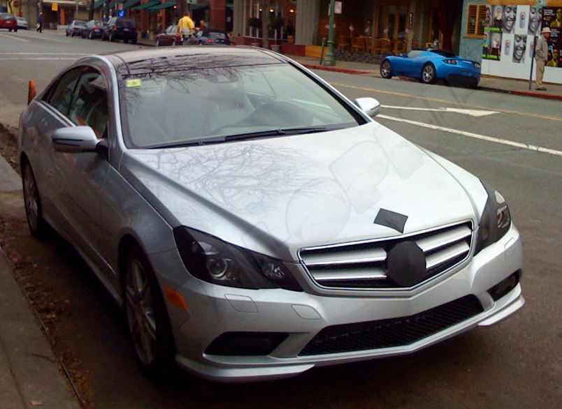 2010-Mercedes-Benz-E500-Coupe.jpg