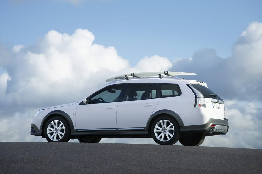 2010-Saab-9-3x-1.jpg