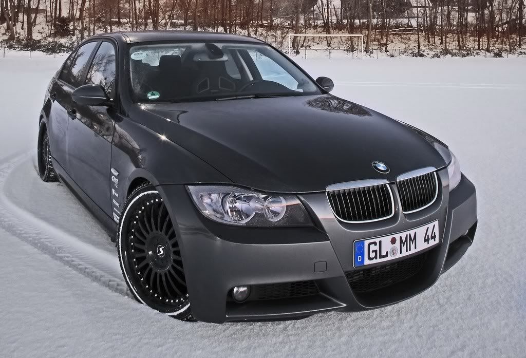 BMW-320d-M-Winter-1.jpg