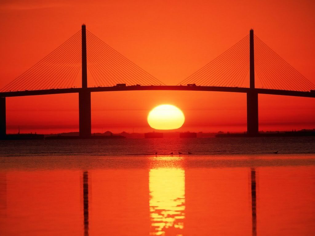 SunshineSkywayBridgeTampaBayFlorida.jpg