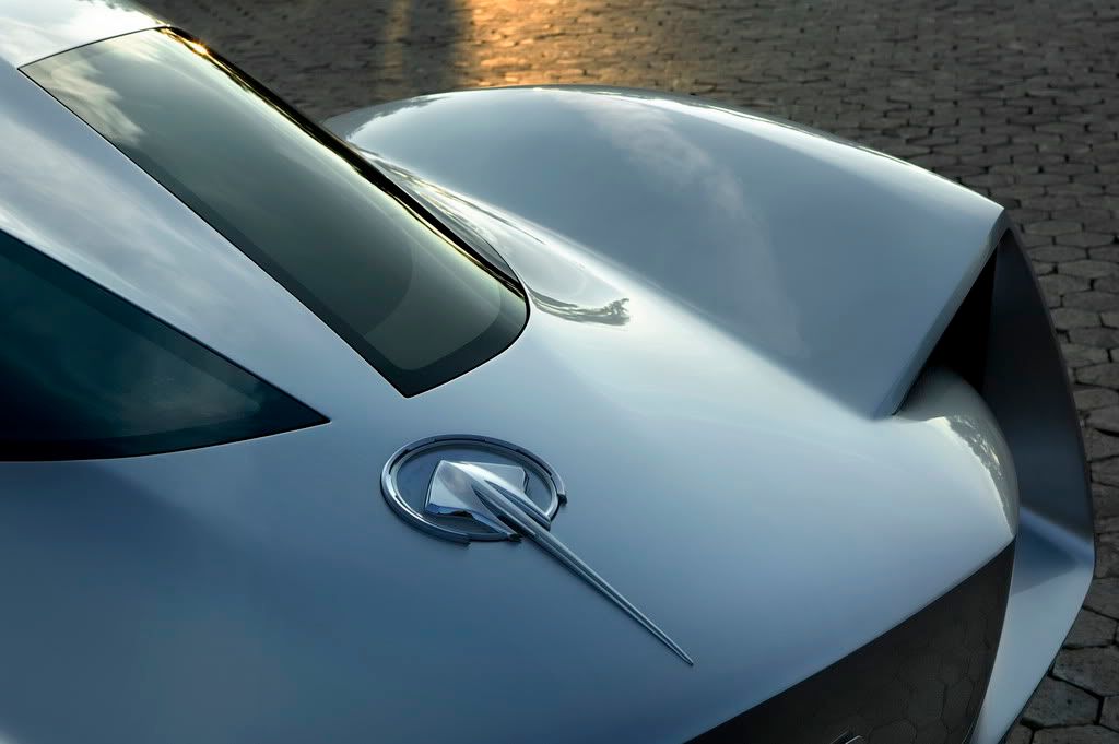 Chevrolet-Corvette-Sideswipe-8.jpg