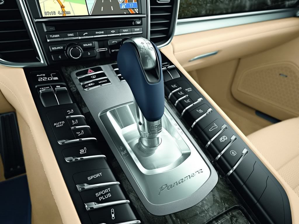 Porsche-Panamera-34.jpg