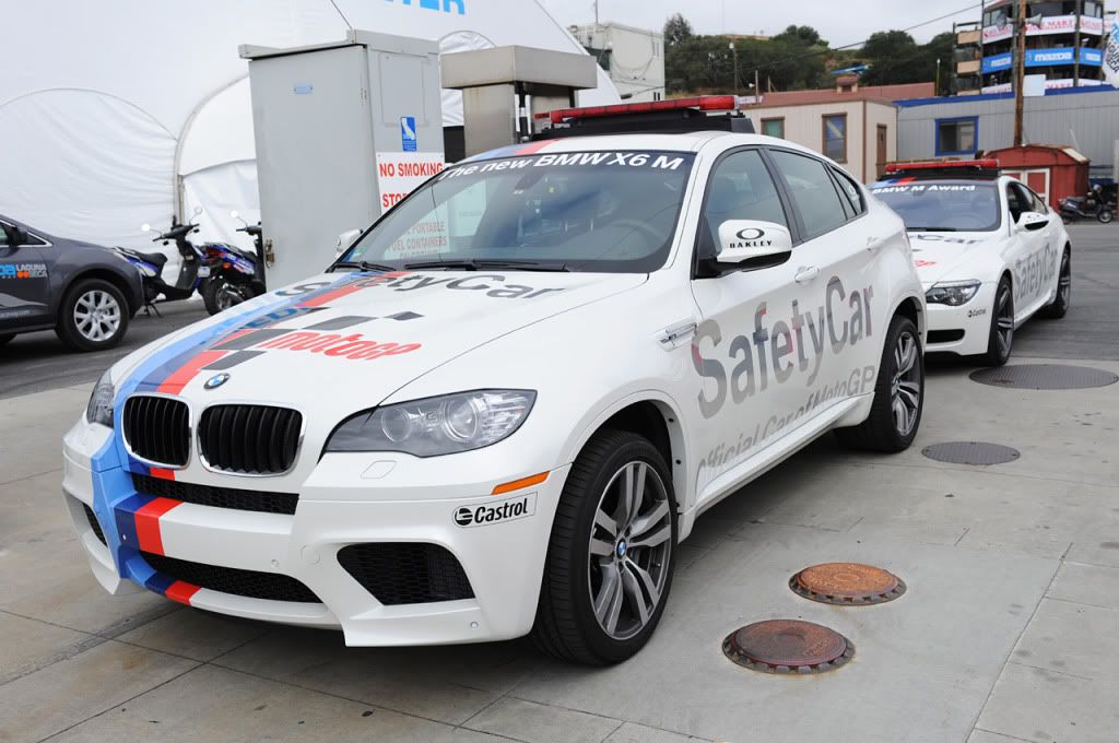 bmwx6mpacecar_01.jpg