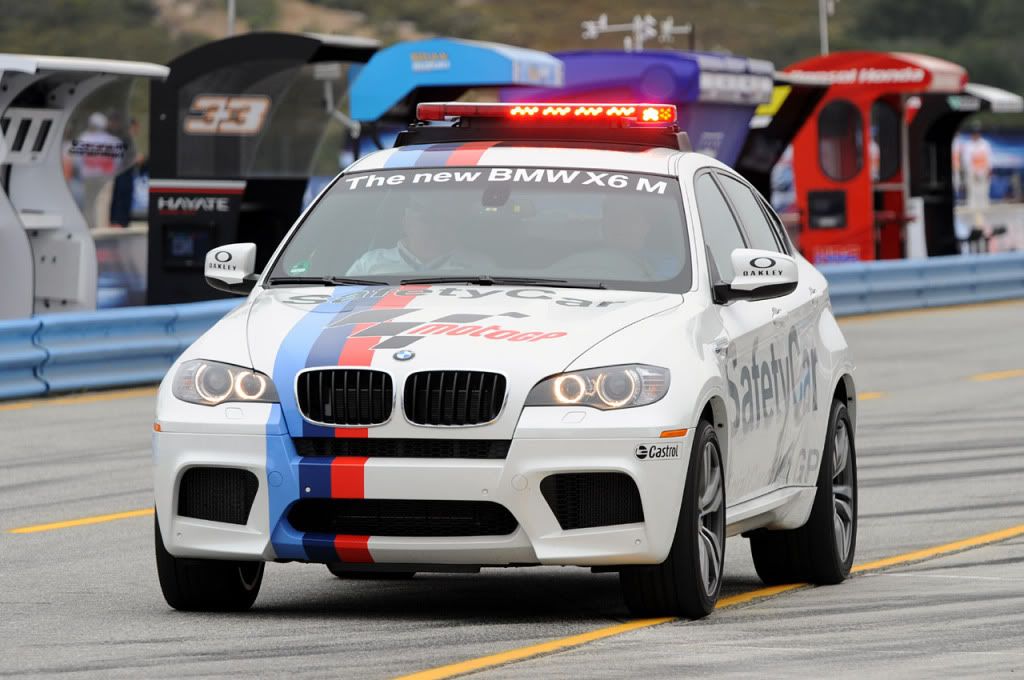 bmwx6mpacecar_16.jpg