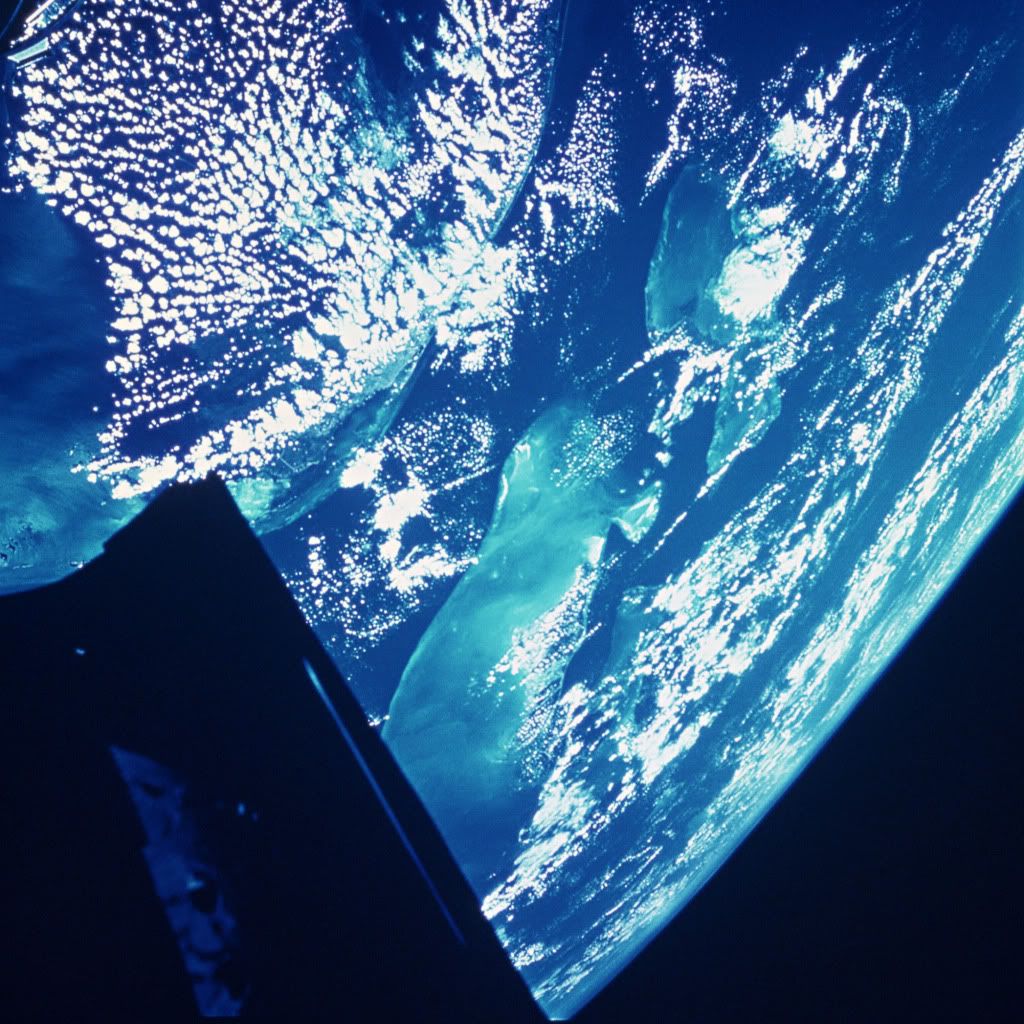 aw033.jpg