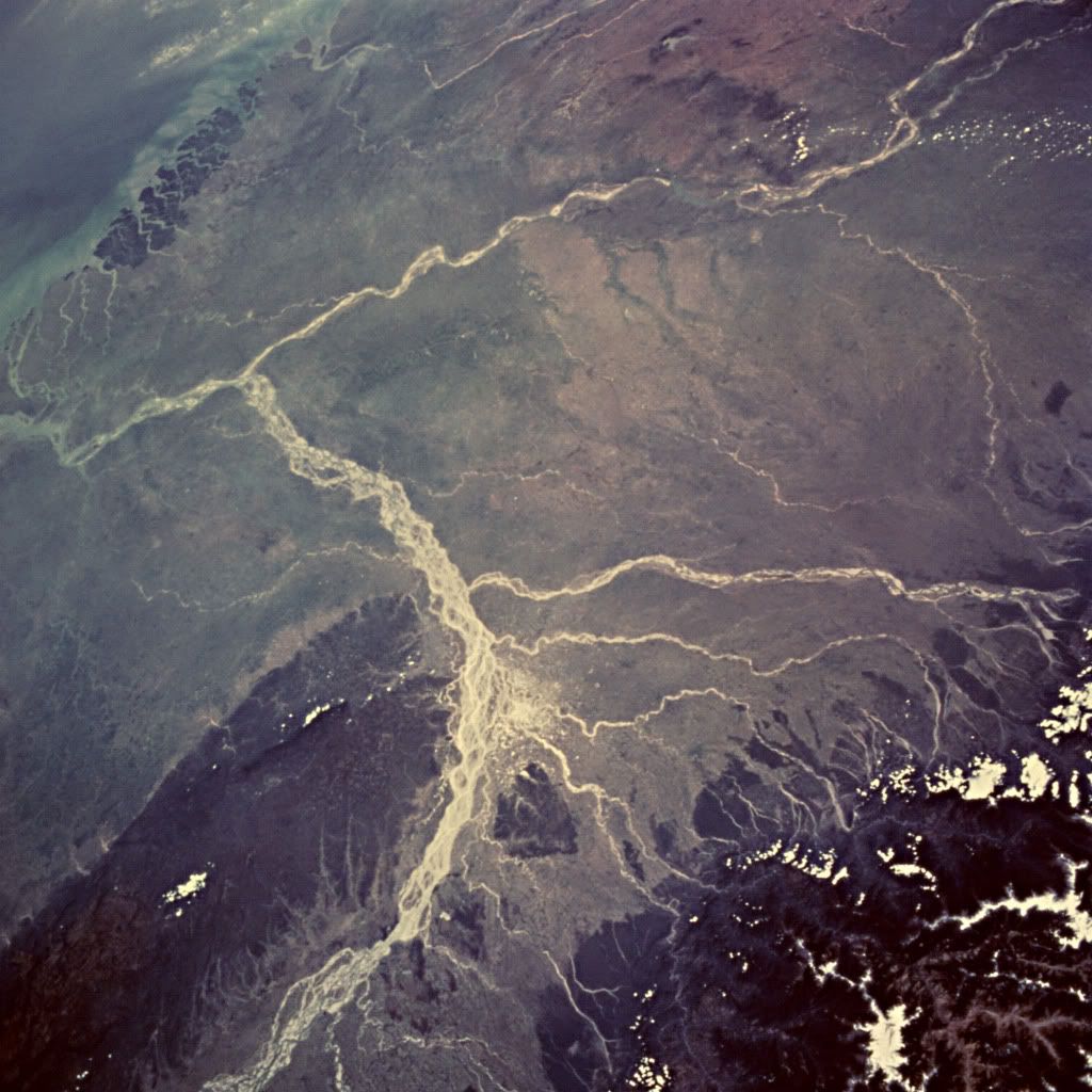 aw085.jpg