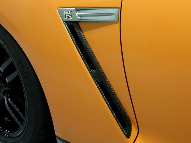 gtr_carbon_03-0917.jpg