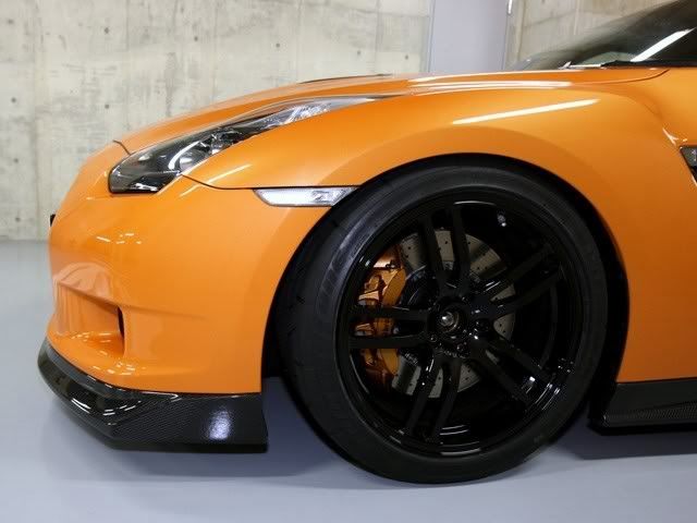 gtr_carbon_08-0917.jpg