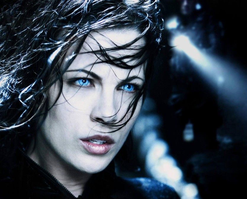 Female-KateBeckinsale01.jpg
