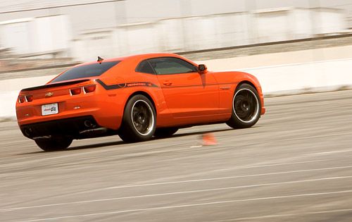 2010-camarohpe550-actr34-hennessey-.jpg