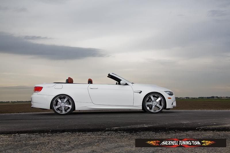20x9and20x105VossenVVS082SilverM-6.jpg