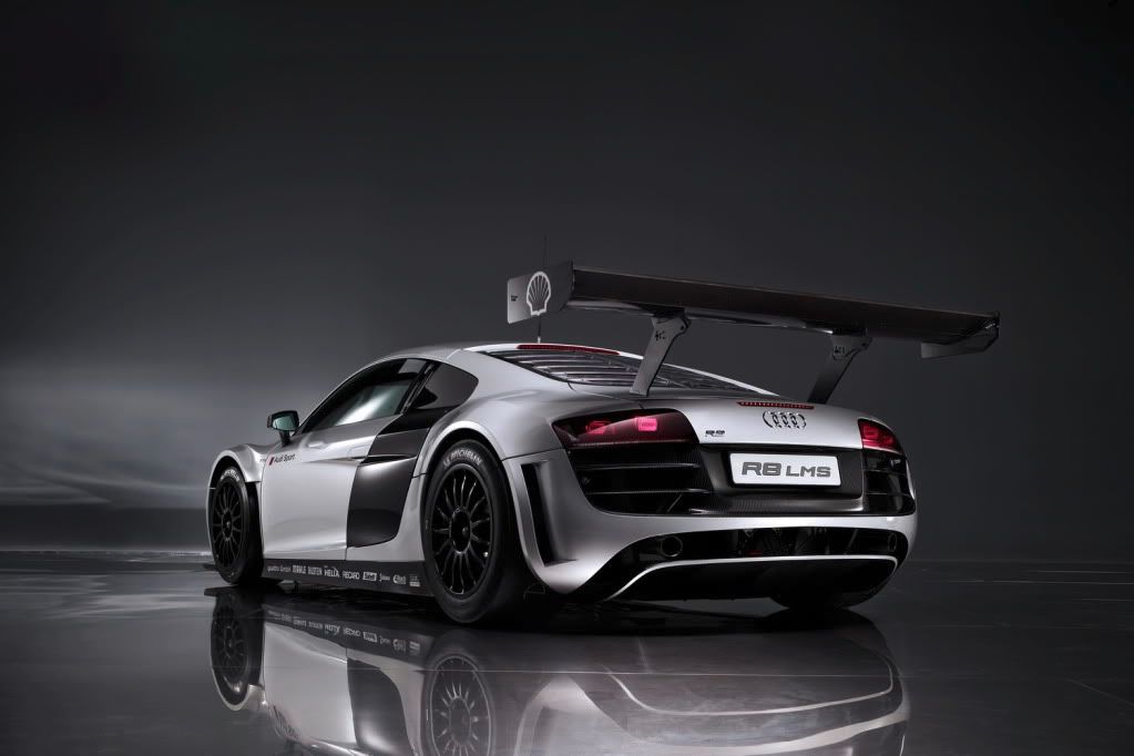 Audi-R8-LMS-5.jpg