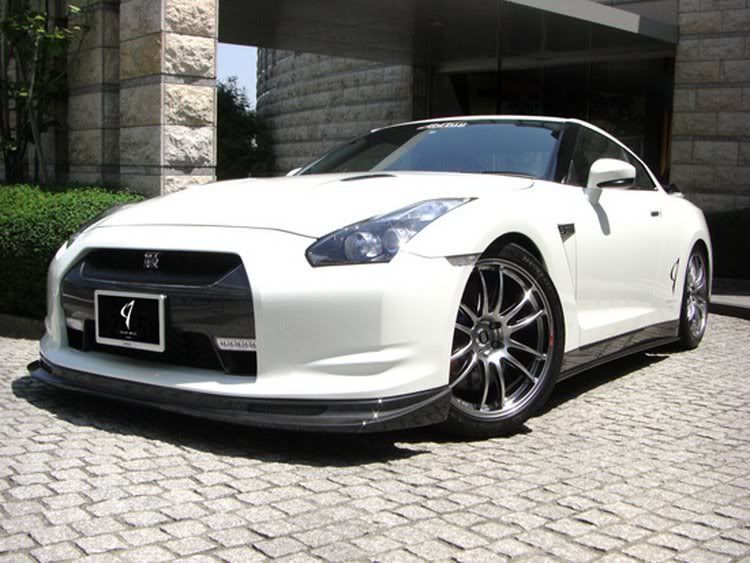 Nissan-GT-R-Tuning-3.jpg