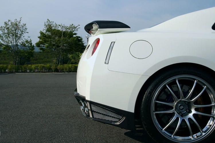 Nissan-GT-R-Tuning-9.jpg