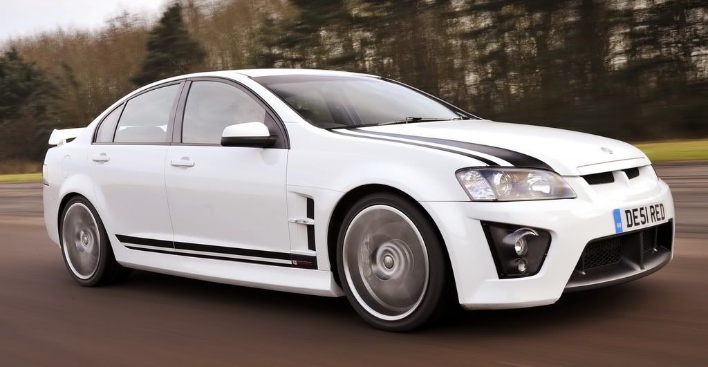 Vauxhall-VXR8-Bathurst-S-3.jpg