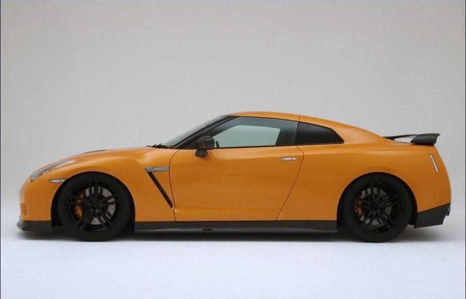 zele_complete_edition_nissan_gtr-3.jpg