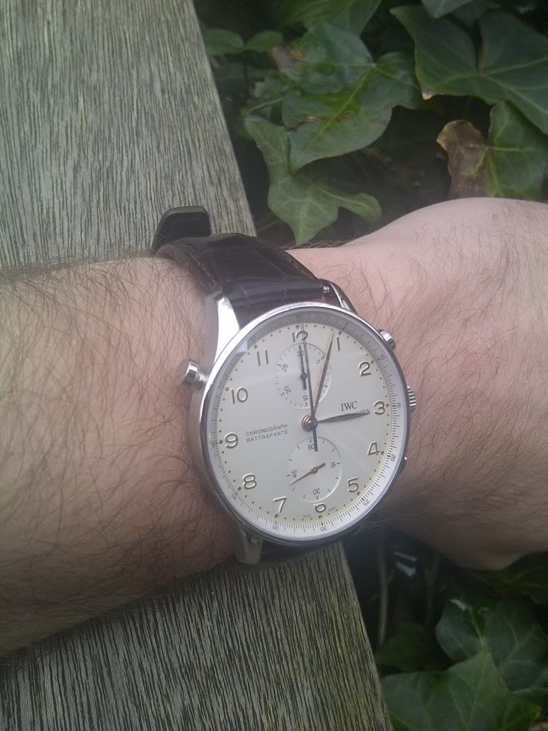 i411.photobucket.com/albums/pp193/dutchclock/Watches/iwc/utf-8BUm90dGVyZGFtLTIwMTIwMTIyLTAwMDQ2LmpwZw.jpg