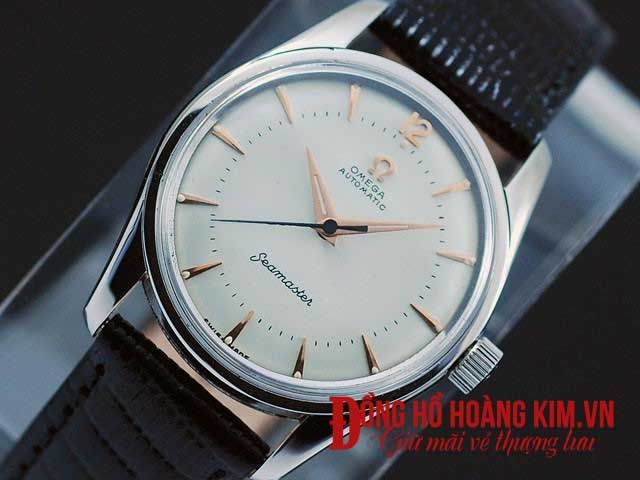 Đồng hồ Omega