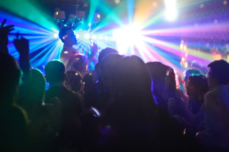 IMAGE: http://i411.photobucket.com/albums/pp196/benesotor/Comp-29.jpg