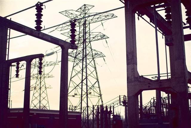 IMAGE: http://i411.photobucket.com/albums/pp196/benesotor/_MG_4799.jpg