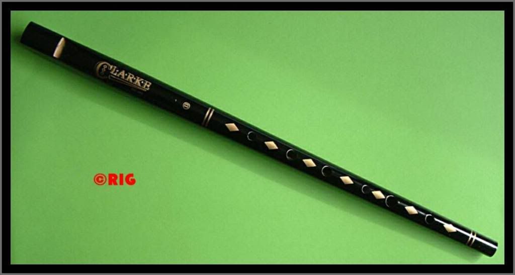 Clarke - High D Black Original Tin Penny Whistle
