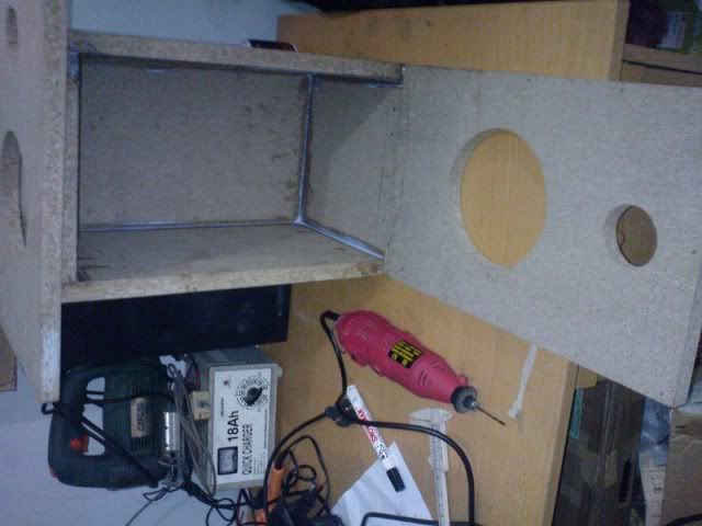 [Image: DSC02407_800x600.jpg]